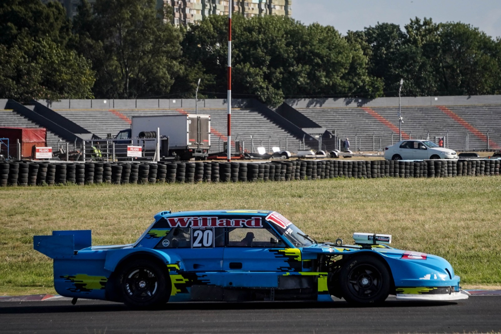 Mirá las imágenes de los primeros autos girando en el Gálvez:: Procar 7.jpeg